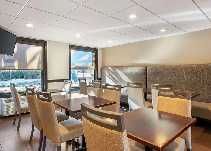 Best Western Chicago - Downers Grove